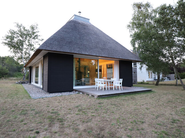 /f2a1ff9c3dc25e2470888a77441f2394.teaser/14_refugio_Gartenansicht_c_SBA_teaser.jpg?v=8